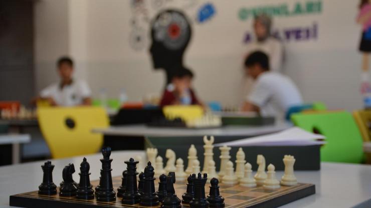 Silopi’de, okullar arası satranç turnuvasının finali yapıldı