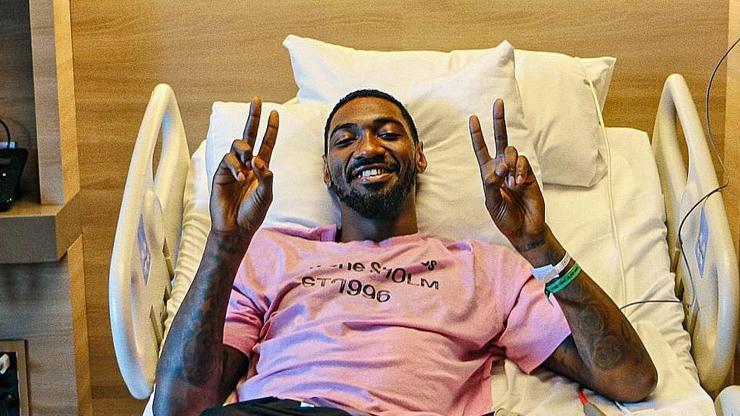 Beşiktaşlı oyuncu ameliyat oldu, Fenerbahçe kayıtsız kalmadı Beşiktaşlı oyuncu ameliyat oldu, Fenerbahçe kayıtsız kalmadı