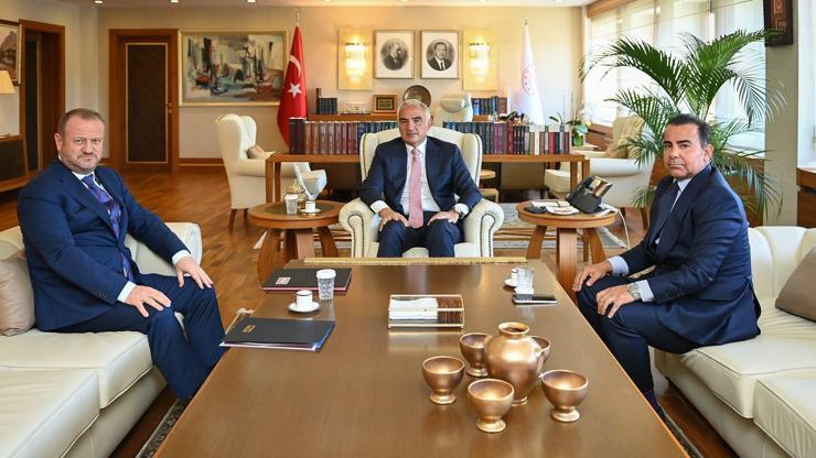 Yayıncılık gündemi bakanlıkta ele alındı Yayıncılık gündemi bakanlıkta ele alındı