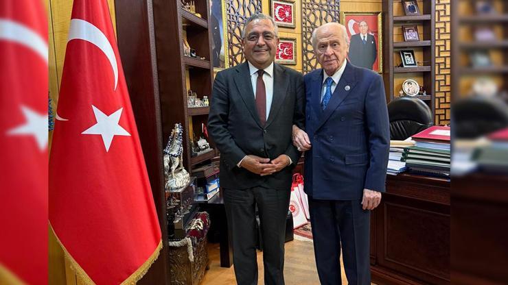 Devlet Bahçeli, Diyarbakır Milletvekili Sezgin Tanrıkulu ile bir araya geldi Devlet Bahçeli, Diyarbakır Milletvekili Sezgin Tanrıkulu ile bir araya geldi