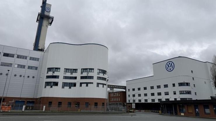 Volkswagen'den dev dönüşüm planı! 50 bin kişilik istihdam azaltımı hedefleniyor Volkswagen'den dev dönüşüm planı! 50 bin kişilik istihdam azaltımı hedefleniyor