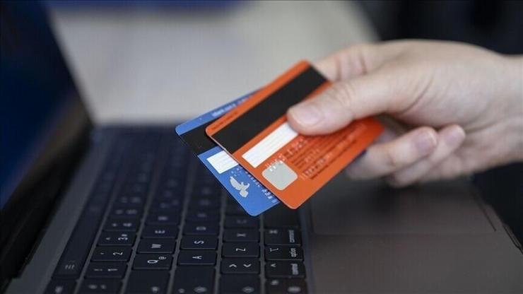 Kartlı ödemelerde yeni rekor! Mayısta 2,6 trilyon liralık harcama yapıldı Kartlı ödemelerde yeni rekor! Mayısta 2,6 trilyon liralık harcama yapıldı