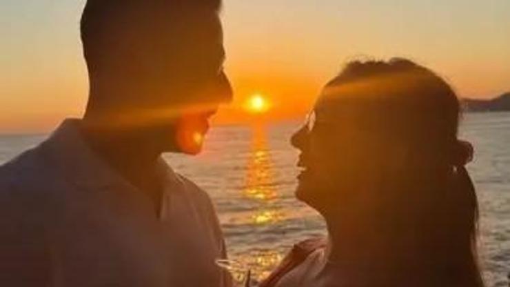 İpek Filiz Yazıcı’dan gün batımında romantik paylaşım