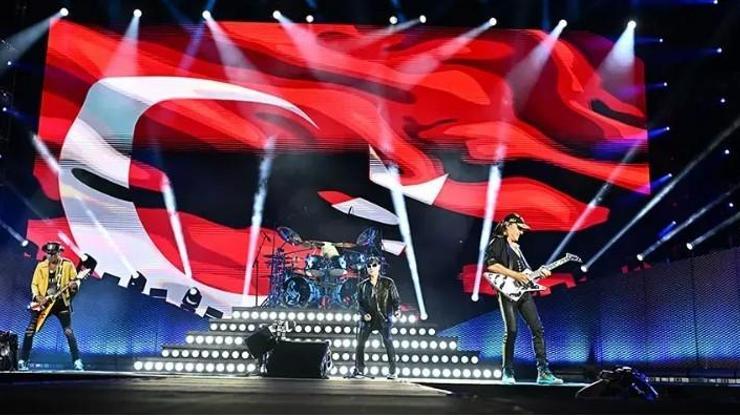  Beşiktaş Stadyumu’nda unutulmaz gece
