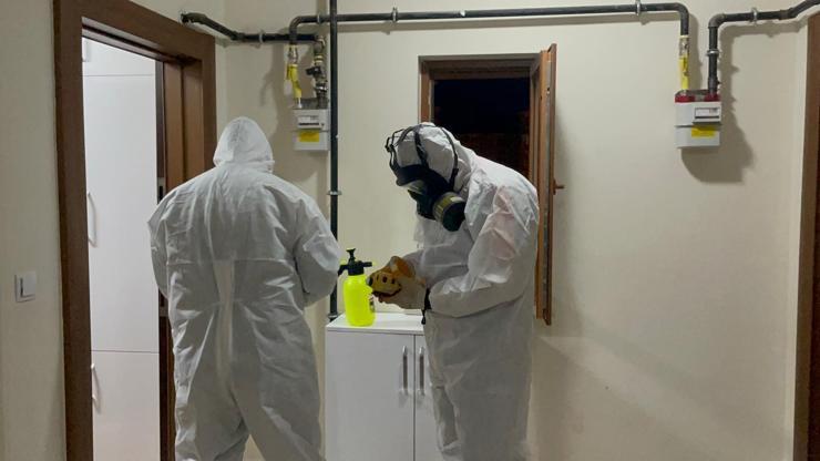 Karaman’da 6 katlı apartmanda böcek ilacı alarmı: Bina sakinleri tahliye edildi