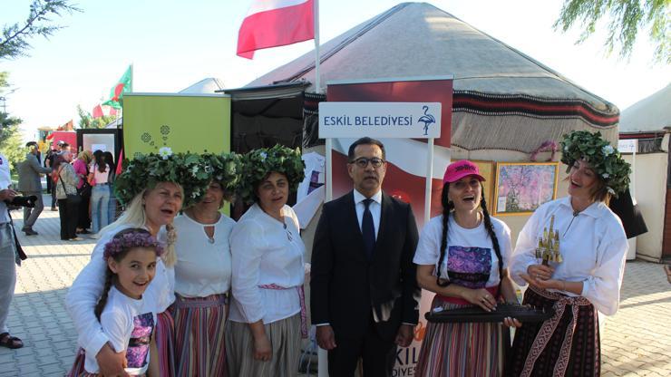 Tuz Gölü Uluslararası Turizm ve Kültür Festivali renkli görüntülerle başladı
