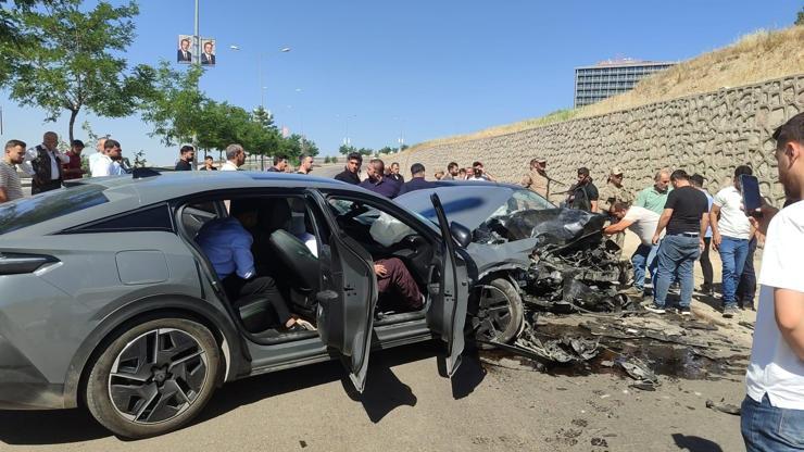 Karşı şeride geçen otomobille cip çarpıştı: 1 ölü, 3 yaralı