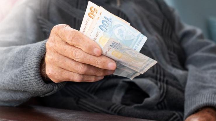 Emekli ve memurun maaş zamları netleşiyor İşte masadaki oranlar