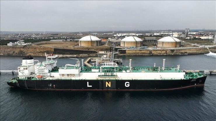 Küresel enerji talebi değişiyor! LNG için dikkat çeken tahmin