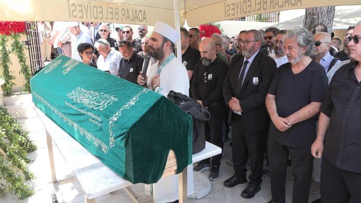 Milliyet Gazetesi Genel Yayın Yönetmeni Özay Şendir’in babası son yolculuğuna uğurlandı Milliyet Gazetesi Genel Yayın Yönetmeni Özay Şendir’in babası son yolculuğuna uğurlandı