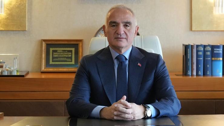 Yargı, iftiralara dur dedi! Turhan Çömez'e tazminat cezası Yargı, iftiralara dur dedi! Turhan Çömez'e tazminat cezası