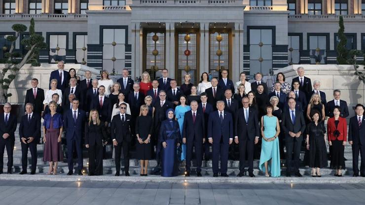  NATO liderleri Külliye'de aile fotoğrafında buluştu
