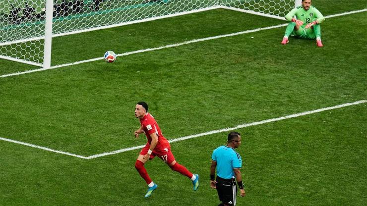 İsviçre, Kolombiya'yı penaltılarda eleyip çeyrek finale yükseldi İsviçre, Kolombiya'yı penaltılarda eleyip çeyrek finale yükseldi