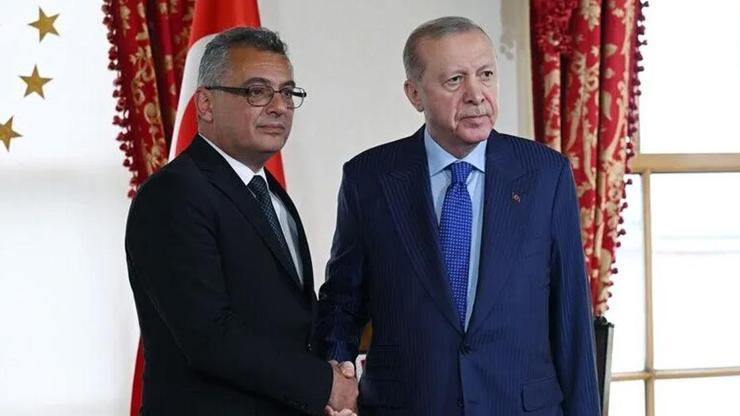 Erdoğan'dan, KKTC Cumhurbaşkanı Erhürman'a geçmiş olsun telefonu Erdoğan'dan, KKTC Cumhurbaşkanı Erhürman'a geçmiş olsun telefonu
