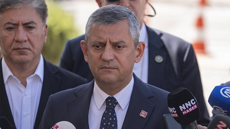 Özgür Özel'den 15 Temmuz değerlendirmesi: 'Tiyatro değil, kanlı bir darbe' diyen kişiyim