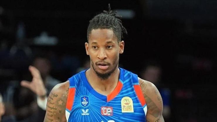 Fenerbahçe, Anadolu Efes'in eski yıldızını kadrosuna kattı
