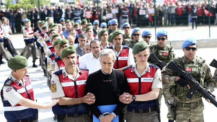 Genelkurmay çatı davasında yeniden yargılanan 139 sanık hakkında karar açıklandı Genelkurmay çatı davasında yeniden yargılanan 139 sanık hakkında karar açıklandı