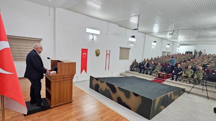 Bakan Güler'den KKTC 14. Zırhlı Tugay Komutanlığına ziyaret Bakan Güler'den KKTC 14. Zırhlı Tugay Komutanlığına ziyaret