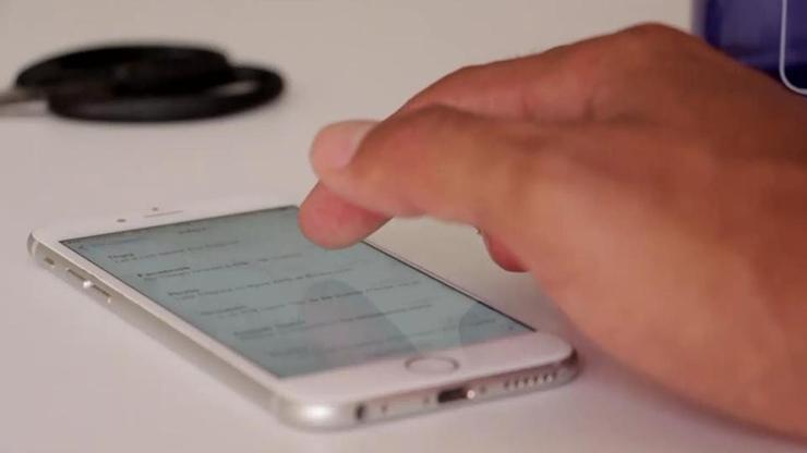 Çekyada okullarda telefon yasağı