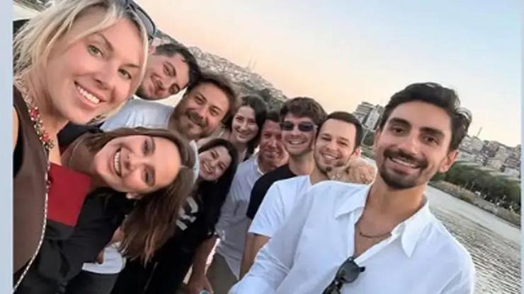 Alina Boz Mezun Oldu Eşi Umut Evirgen ve Annesi Olga Bozdan Kutlama Mesajları