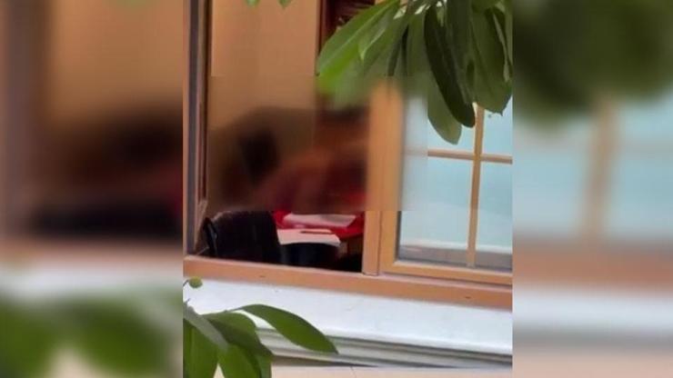 Öğretmen şiddetini veli görüntüledi! Öğretmen şiddetini veli görüntüledi!