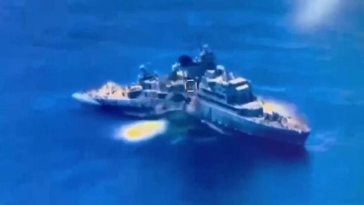 ROKETSANın geliştirdiği AKYA torpidosu gemiyi ikiye böldü