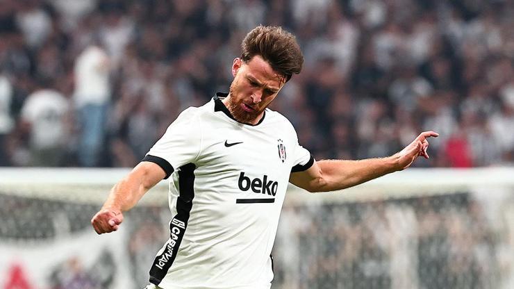 Salih Özcan, Beşiktaş'taki ilk maçının ardından duygularını dile getirdi