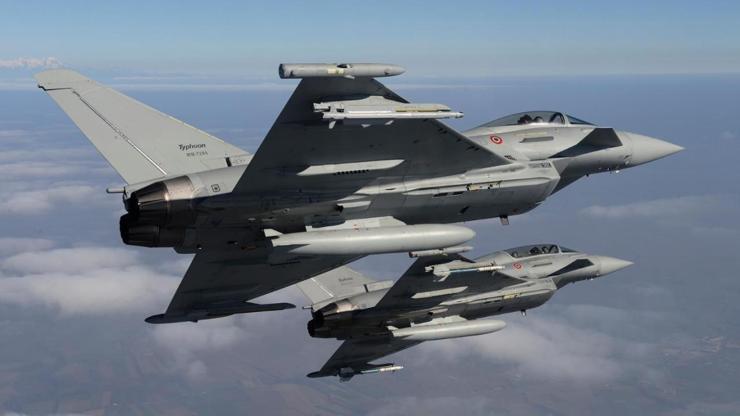  Pilotlar İngiltere yolcusu
