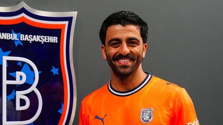 Umut Bozok, Başakşehir'e imza attı