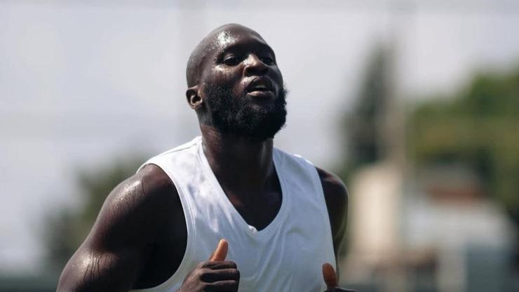 Romelu Lukaku, sezonun yorgunluğunu Antalyada atıyor