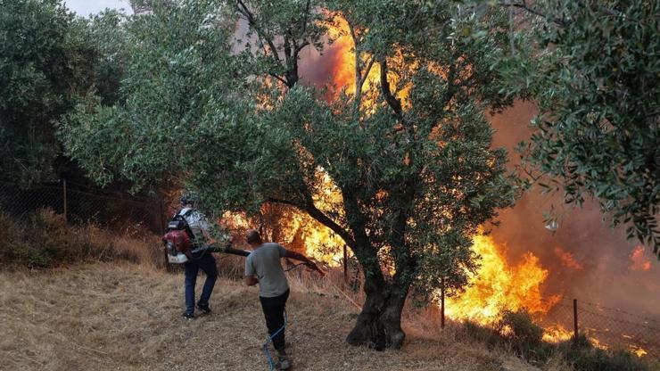 Komşuda yangınlar can aldı: 3 itfaiyeci hayatını kaybetti