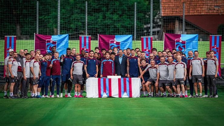 Trabzonspor, Avusturya kampında 59. yıl dönümünü kutladı Trabzonspor, Avusturya kampında 59. yıl dönümünü kutladı