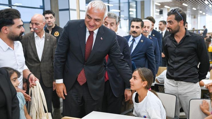 Kütüphaneler cumhuriyet tarihinin rekor sayılarına ulaştı