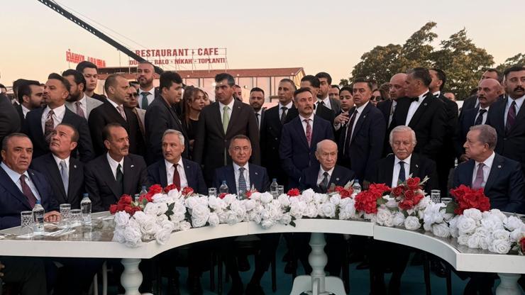 Devlet Bahçeli nikah şahidi oldu