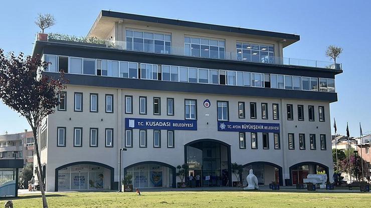 SON DAKİKA Kuşadası Belediyesine rüşvet operasyonu