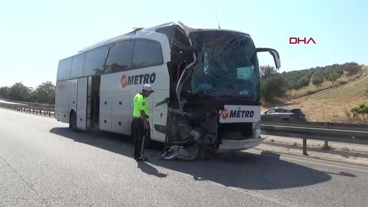 MANİSADA FECİ KAZA 1 ölü, 7 yaralı