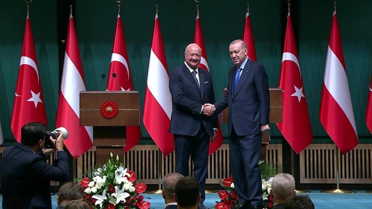 Erdoğan ve Stocker'dan açıklamalar Erdoğan ve Stocker'dan açıklamalar