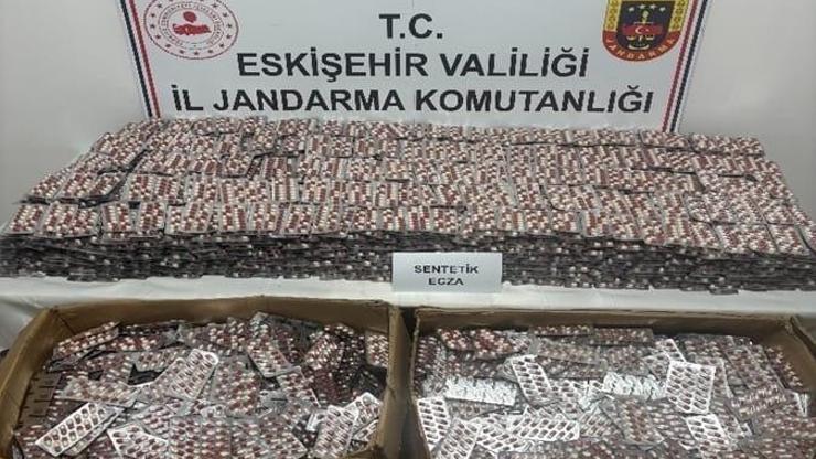 Araçlarında 84 bin sentetik hap ile yakalanan 3 şüpheli tutuklandı