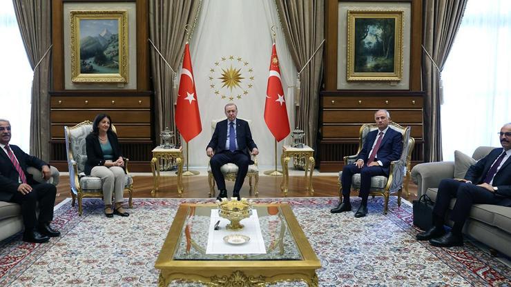 Cumhurbaşkanı Erdoğan, DEM Parti İmralı heyetini kabul etti