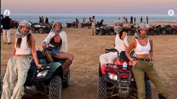 Selin Şekerci’den Mısır Tatili Safari ve Deniz Keyfini Bir Arada Yaşadı