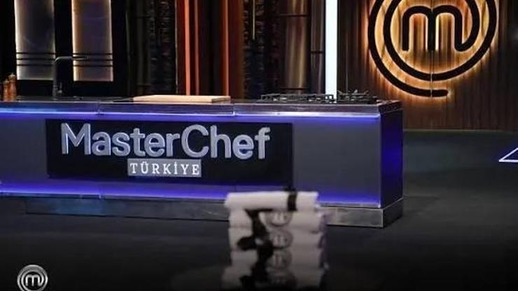 MASTERCHEF'TE KİM ELENDİ? 16 Ağustos MasterChef'e kim veda etti? MasterChef'ten ayrılan yarışmacı kim oldu? MASTERCHEF'TE KİM ELENDİ? 16 Ağustos MasterChef'e kim veda etti? MasterChef'ten ayrılan yarışmacı kim oldu?