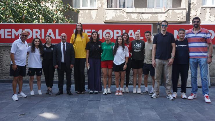 Melikgazi Kayseri Basketbol teknik heyet ve sporcuları sağlık kontrolünden geçti