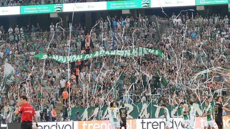 Bursaspor, seyirci sayısıyla rakiplerine açık ara fark attı