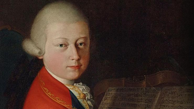 Hologram sanatla buluşuyor: Mozart yüzyıllar sonra yeniden sahnede!