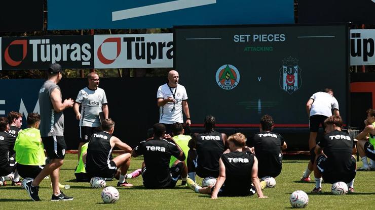 Beşiktaş’ta Alanyaspor mesaisi tamam Kamp kadrosu açıklandı