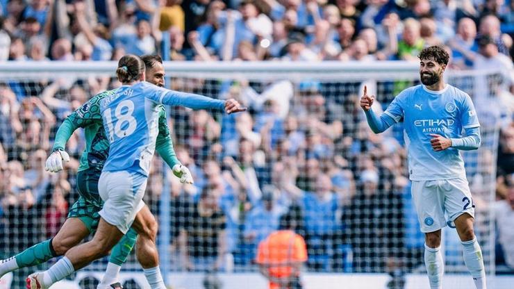 Manchester City, uzatma anlarında güldü Manchester City, uzatma anlarında güldü