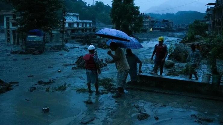 Nepal’deki selde can kaybı 389’a yükseldi Nepal’deki selde can kaybı 389’a yükseldi