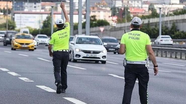 İstanbul, Ankara'da hangi yollar trafiğe kapalı olacak? Ne zaman, saat kaçta açılacak? 30 Ağustos alternatif güzergahlar İstanbul, Ankara'da hangi yollar trafiğe kapalı olacak? Ne zaman, saat kaçta açılacak? 30 Ağustos alternatif güzergahlar