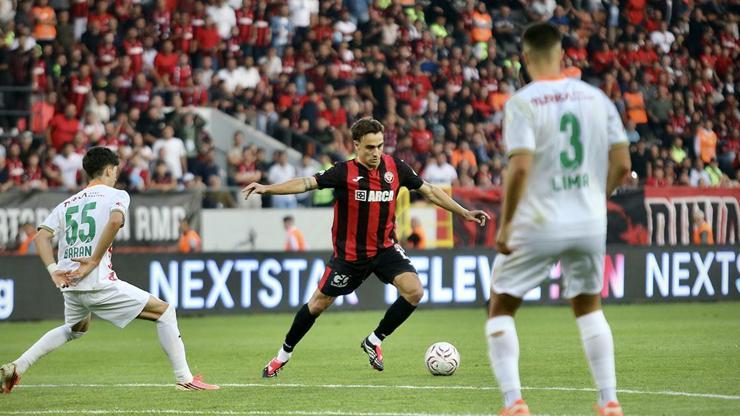 Alanyaspor, Çorum FK deplasmanında güldü