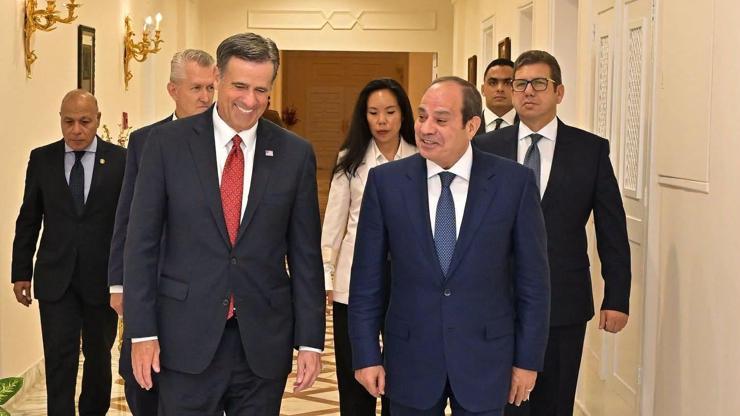 Kahire’de zirve trafiği: Abbas ve Selman’ın ardından CIA Direktörü Mısır’da